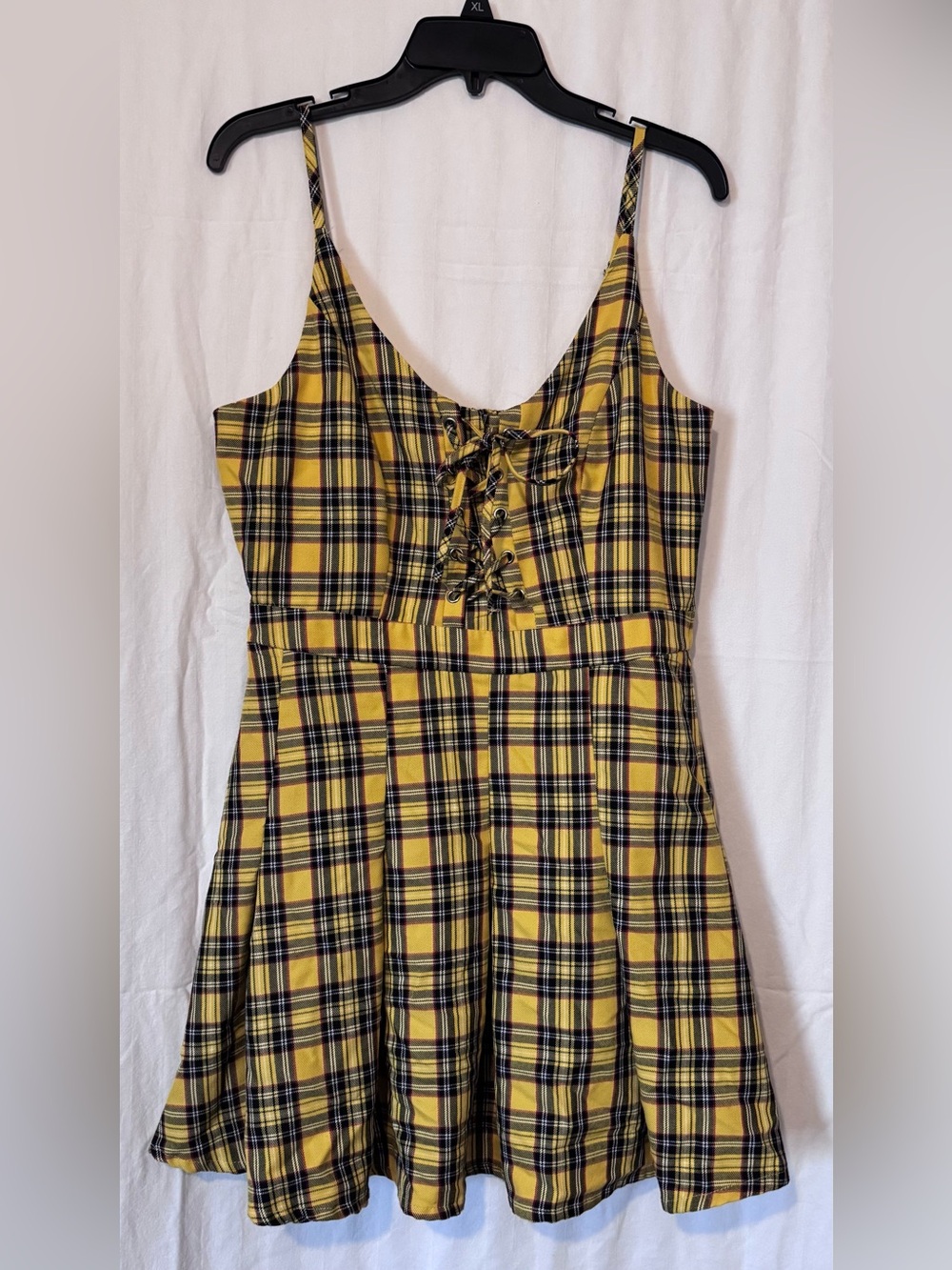 Plaid Lace‑Up Skater Dress – Hot Topic (MD)